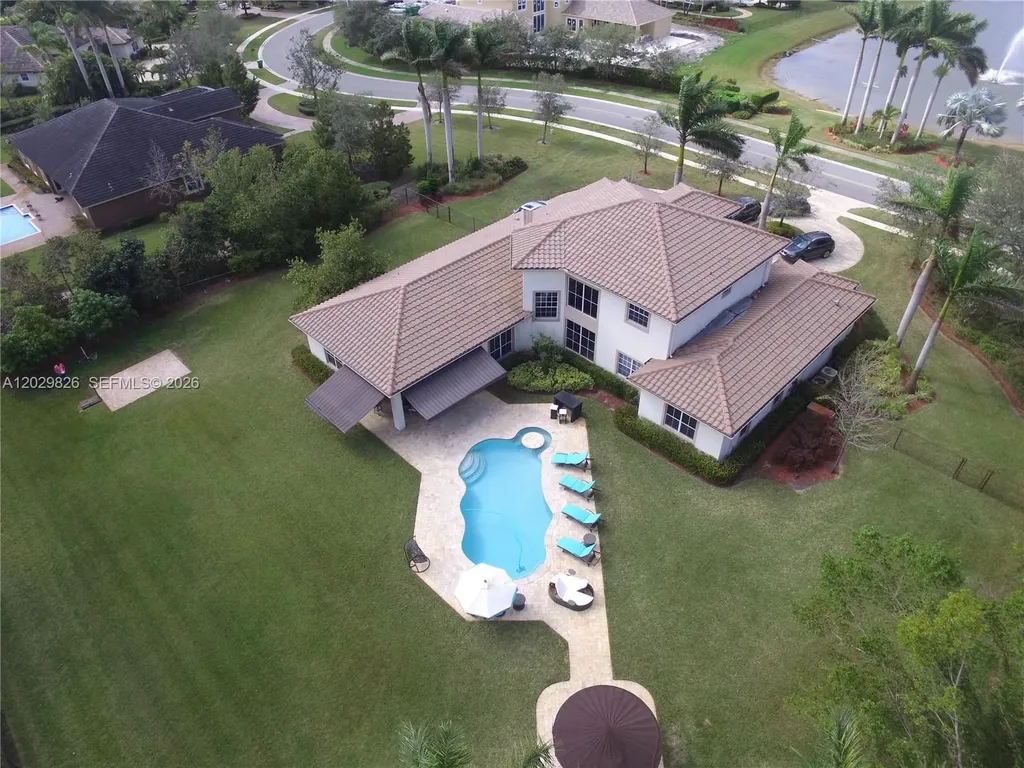 2750 E Jockey Circle E Davie FL 33330