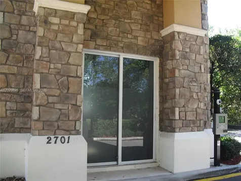 2750 E Jockey Circle E Davie FL 33330