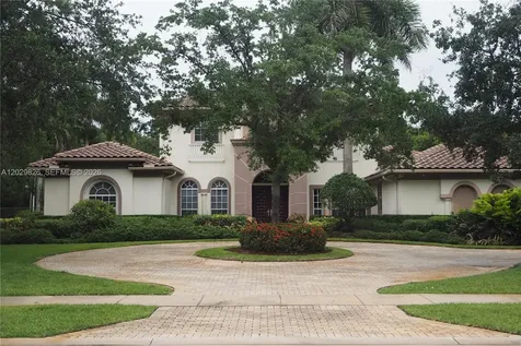 2750 E Jockey Circle E Davie FL 33330