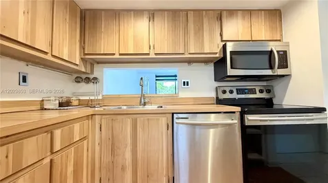 8045 SW 107th Avenue Miami FL 33173