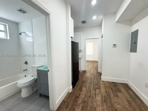 321 SW 9th Avenue Miami FL 33130