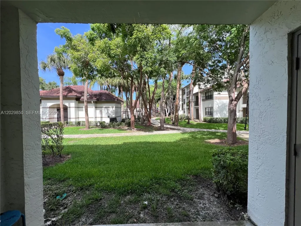 640 S Park Road Hollywood FL 33021