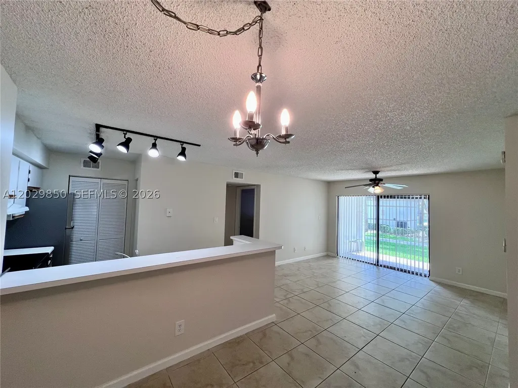 640 S Park Road Hollywood FL 33021