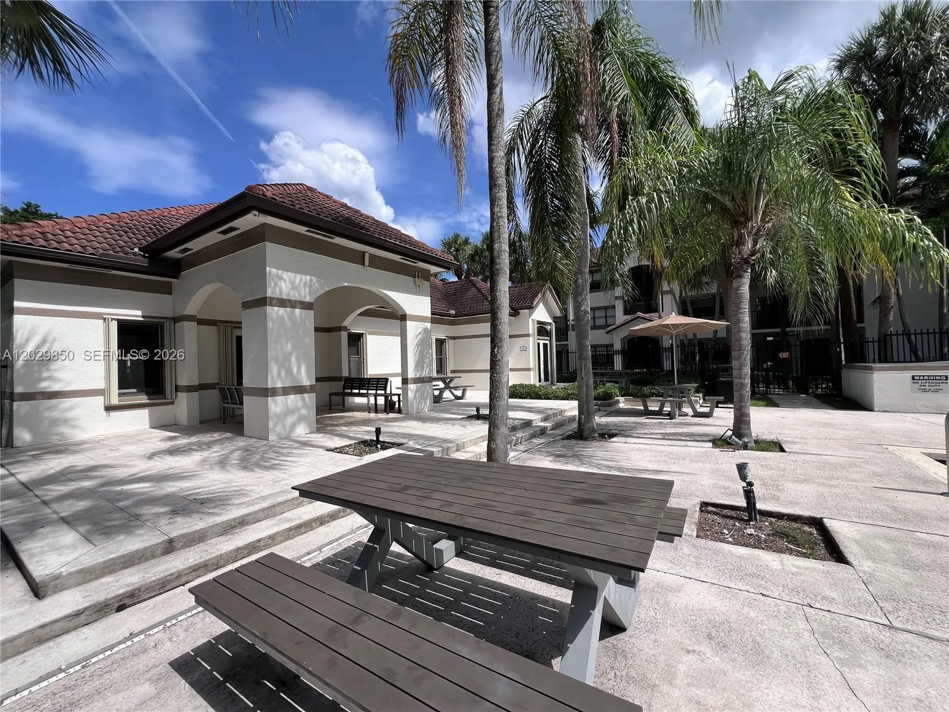 640 S Park Road Hollywood FL 33021
