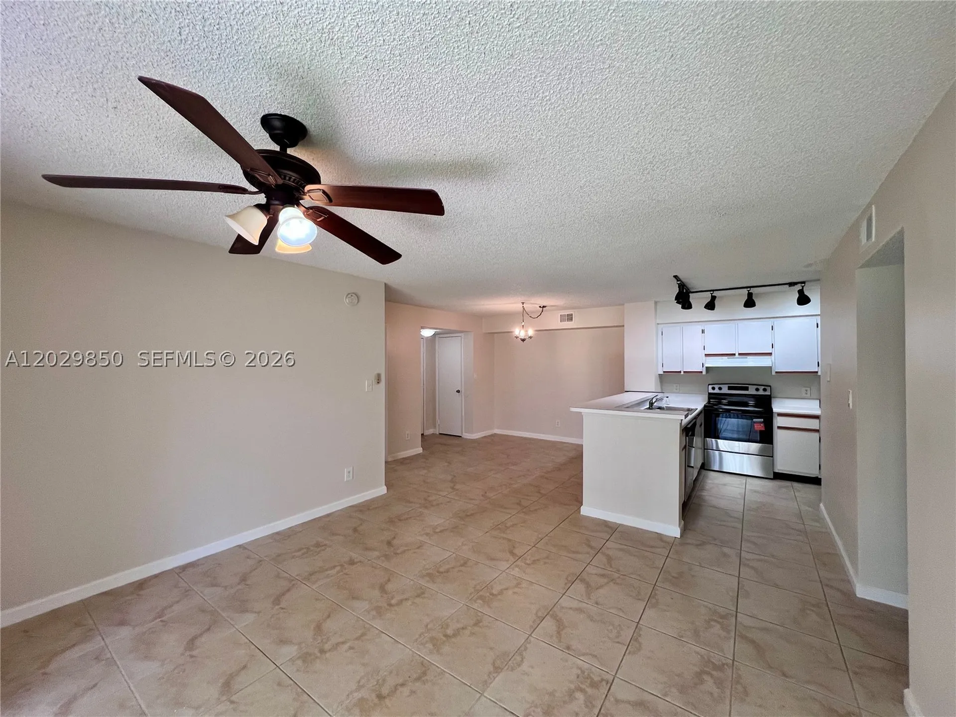 640 S Park Road Hollywood FL 33021