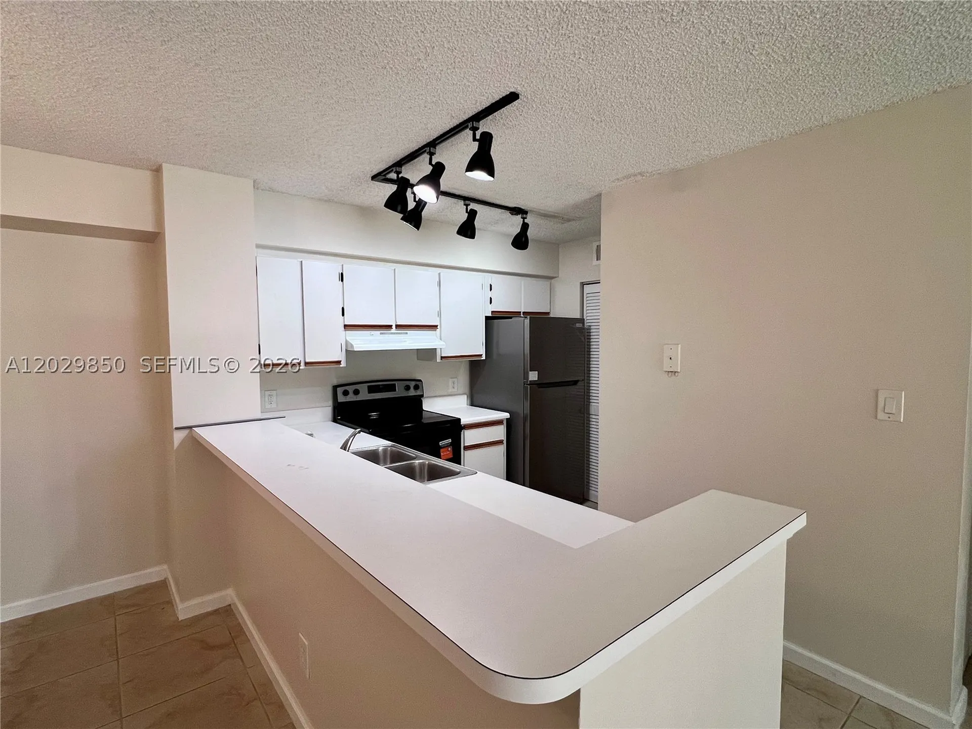 640 S Park Road Hollywood FL 33021