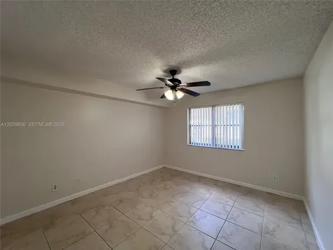 640 S Park Road Hollywood FL 33021