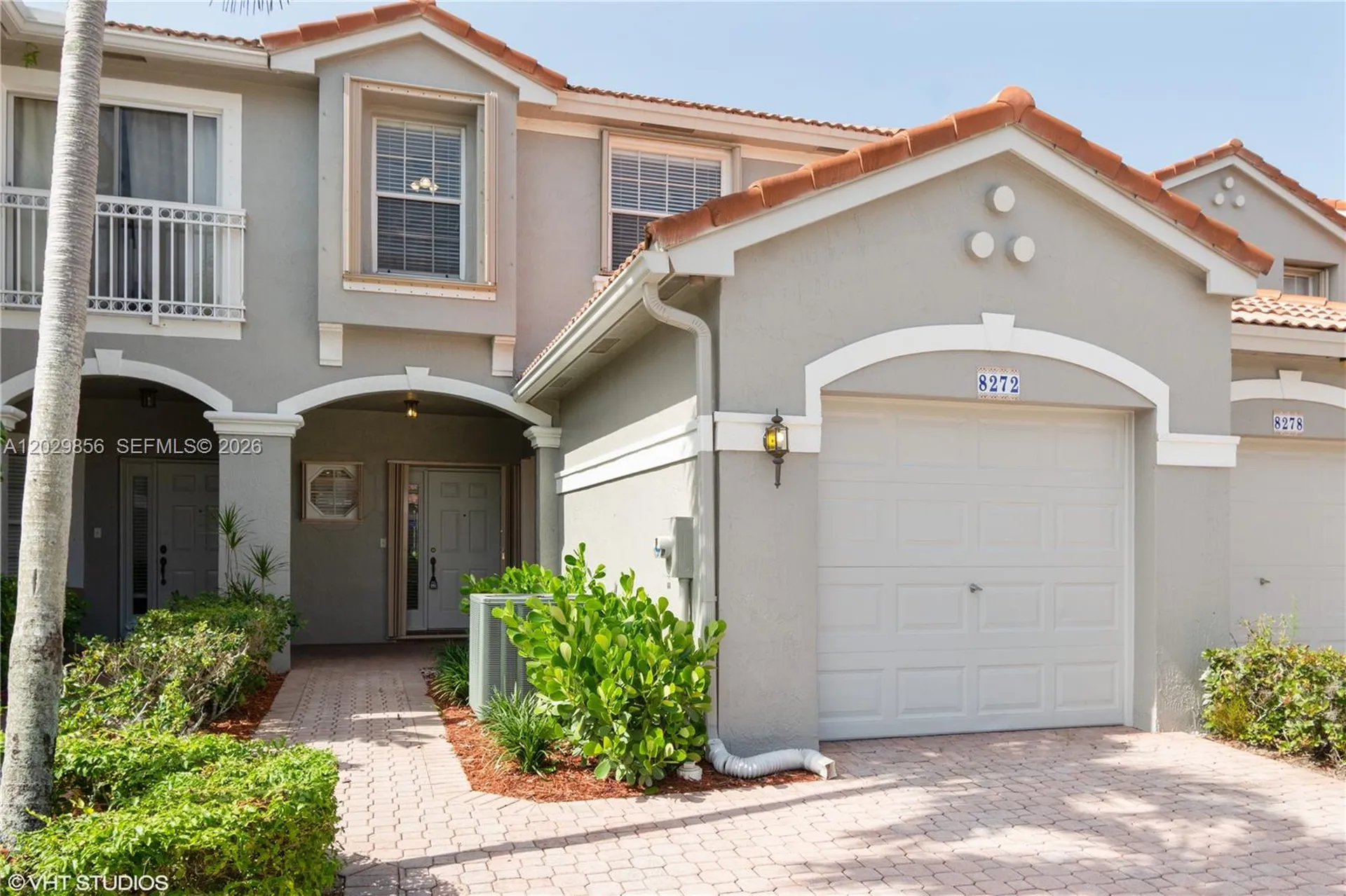 8272 Via Serena Boca Raton FL 33433