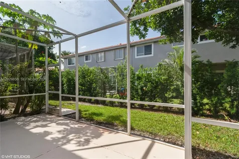 8272 Via Serena Boca Raton FL 33433