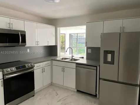 1925 Brickell Avenue Miami FL 33129