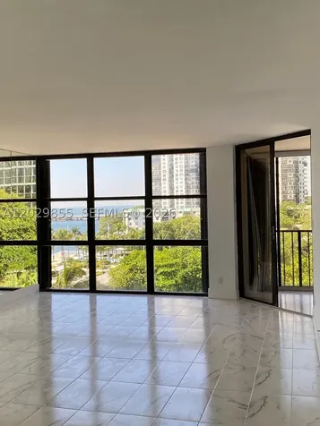 1925 Brickell Avenue Miami FL 33129