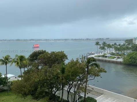 1925 Brickell Avenue Miami FL 33129