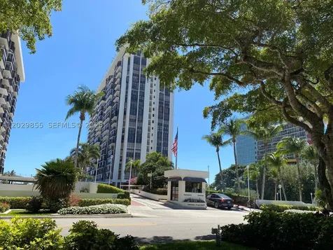1925 Brickell Avenue Miami FL 33129
