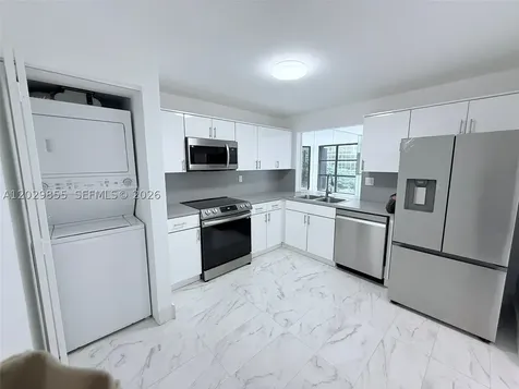 1925 Brickell Avenue Miami FL 33129