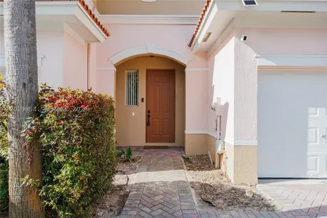 1606 Seminole Palms Drive Green Acres FL 33463