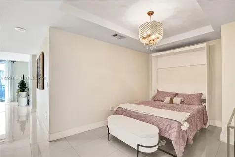 45 SW 9th Street Miami FL 33130