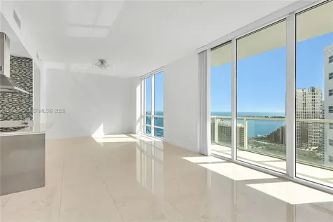 218 SE 14th Street Miami FL 33131