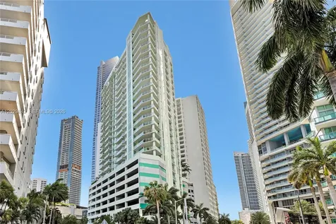 218 SE 14th Street Miami FL 33131