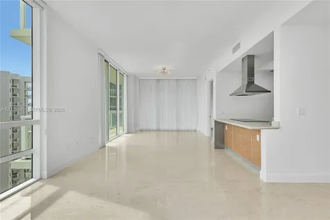 218 SE 14th Street Miami FL 33131