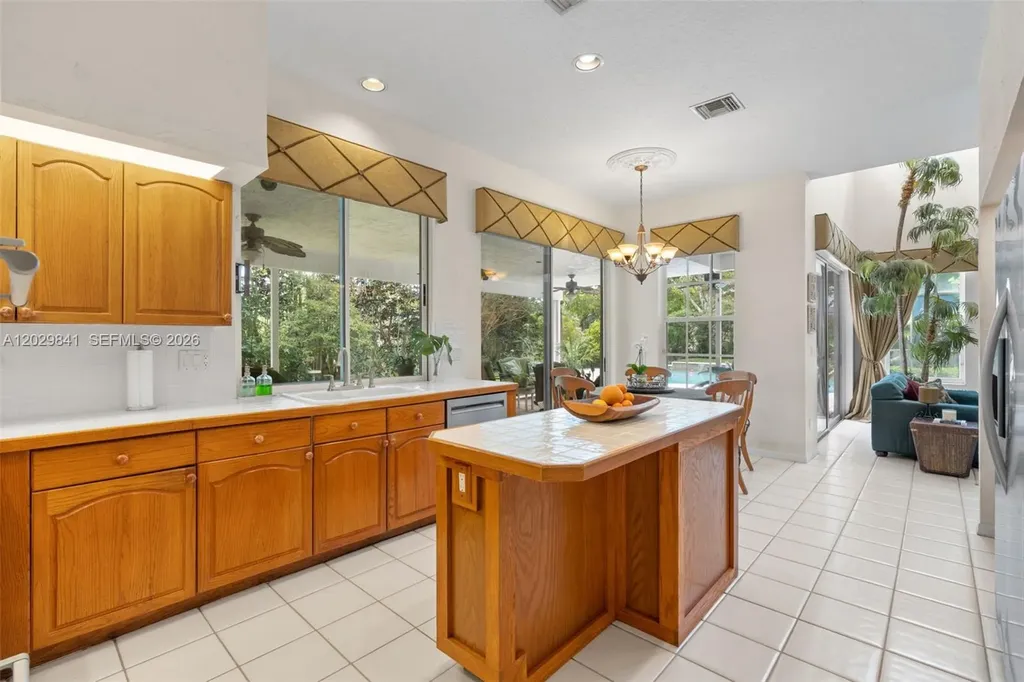 3755 Lancewood Drive Coral Springs FL 33065
