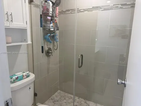 995 Riverside Coral Springs FL 33071