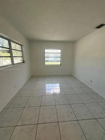 4132 SW 24th Street Fort Lauderdale FL 33317