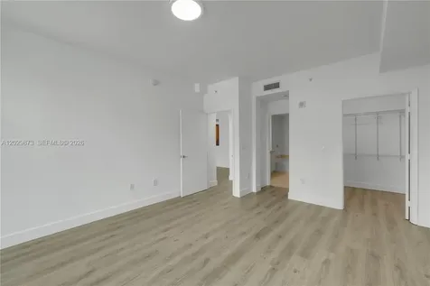 3340 NE 190th Street Aventura FL 33180