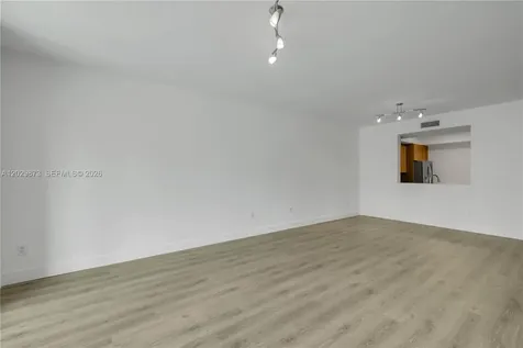 3340 NE 190th Street Aventura FL 33180