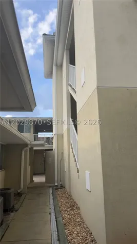 1025 SW 7th Avenue Miami FL 33130