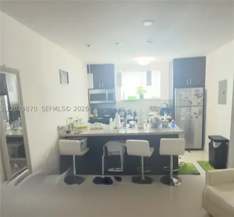 1025 SW 7th Avenue Miami FL 33130