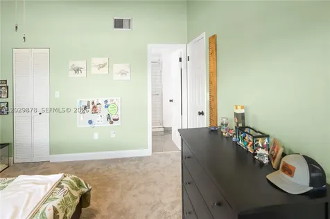 2321 Pine Needle Court Pembroke Pines FL 33026