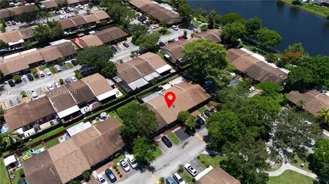 2321 Pine Needle Court Pembroke Pines FL 33026