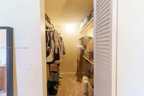2321 Pine Needle Court Pembroke Pines FL 33026