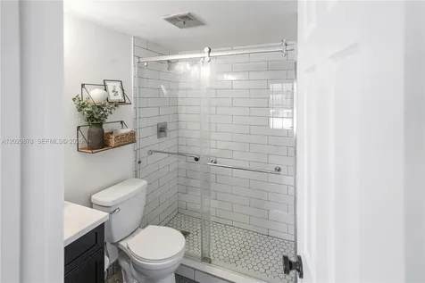 2321 Pine Needle Court Pembroke Pines FL 33026