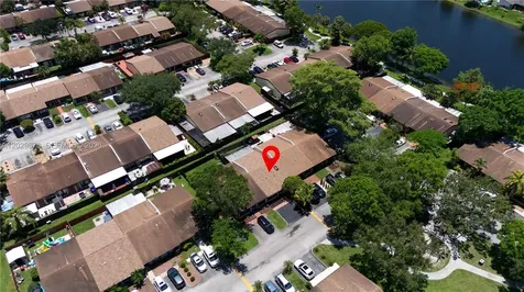 2321 Pine Needle Court Pembroke Pines FL 33026