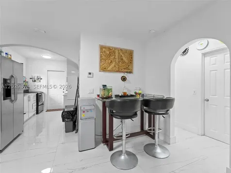 2745 SW 34th Avenue Miami FL 33133