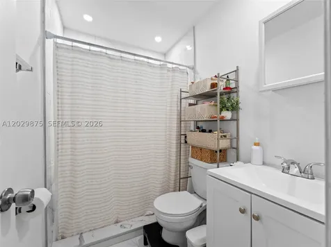 2745 SW 34th Avenue Miami FL 33133