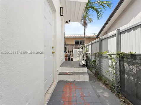 2745 SW 34th Avenue Miami FL 33133