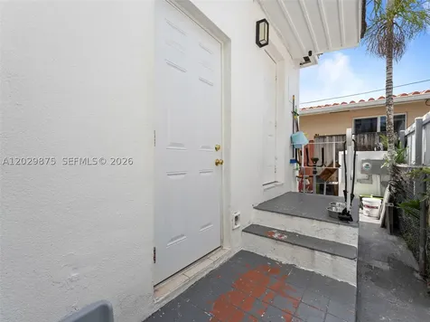 2745 SW 34th Avenue Miami FL 33133