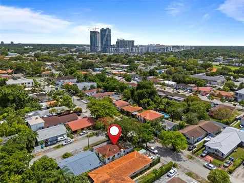 2745 SW 34th Avenue Miami FL 33133