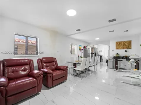 2745 SW 34th Avenue Miami FL 33133