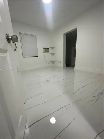 2745 SW 34th Avenue Miami FL 33133