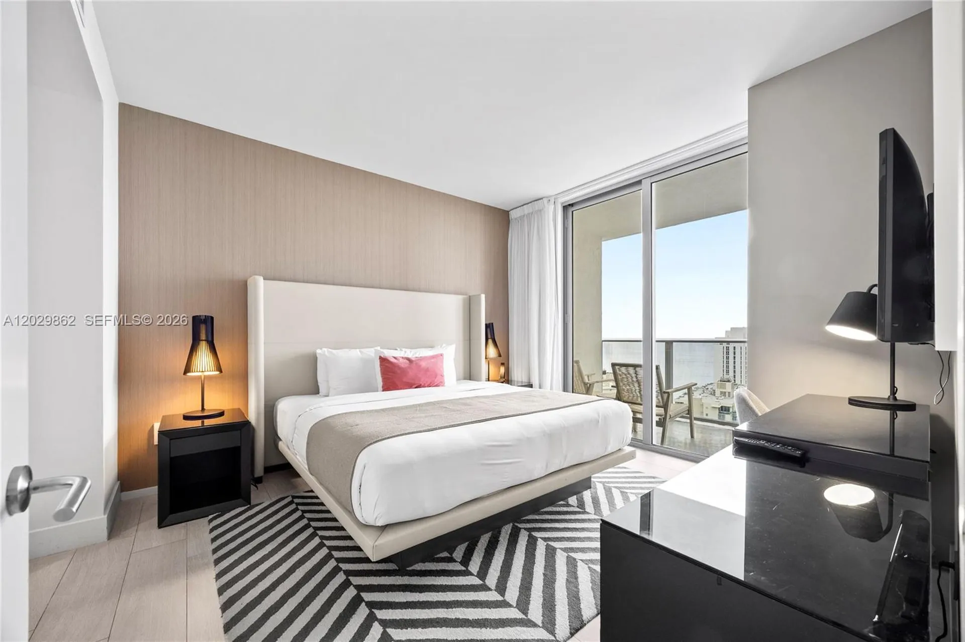 4010 S Ocean Drive Hollywood FL 33019
