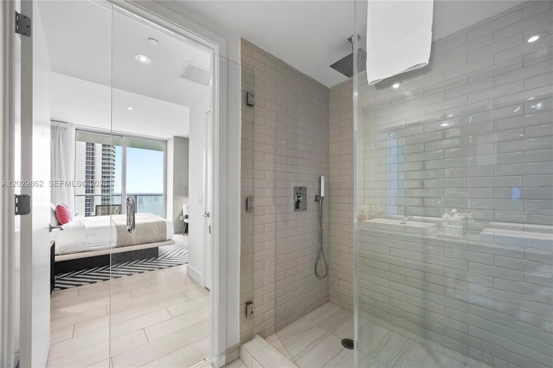 4010 S Ocean Drive Hollywood FL 33019