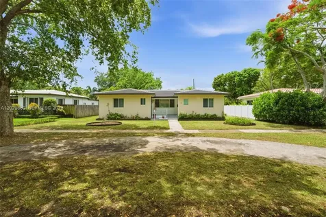 14 NE 108th Street Miami Shores FL 33161