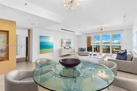 2122 Fisher Island Drive Miami Beach FL 33109