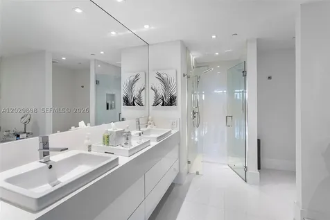 2122 Fisher Island Drive Miami Beach FL 33109