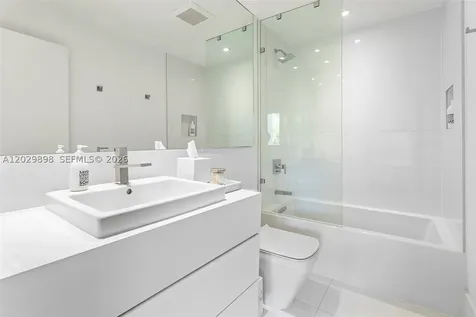 2122 Fisher Island Drive Miami Beach FL 33109