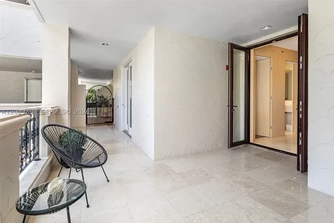 2122 Fisher Island Drive Miami Beach FL 33109