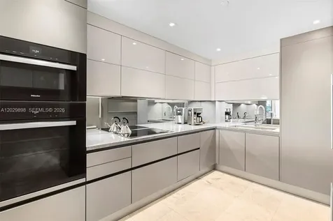 2122 Fisher Island Drive Miami Beach FL 33109